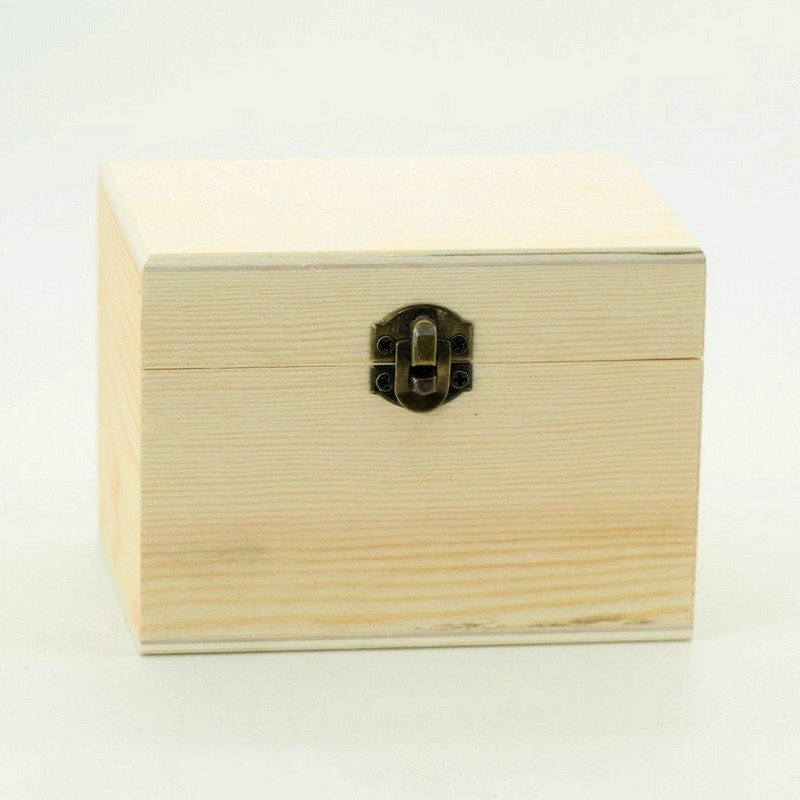 Wooden essential oil storage box