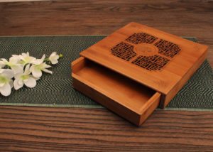 Bamboo laser engraved storage box for Pu Er tea cake
