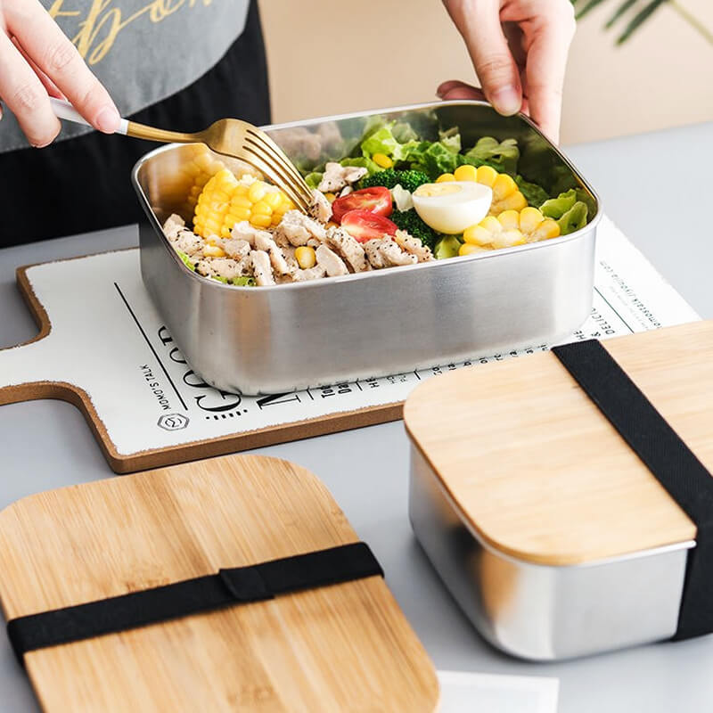 stainless steel and bamboo Bento box