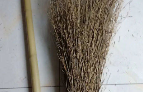 sn173 bamboo broom1